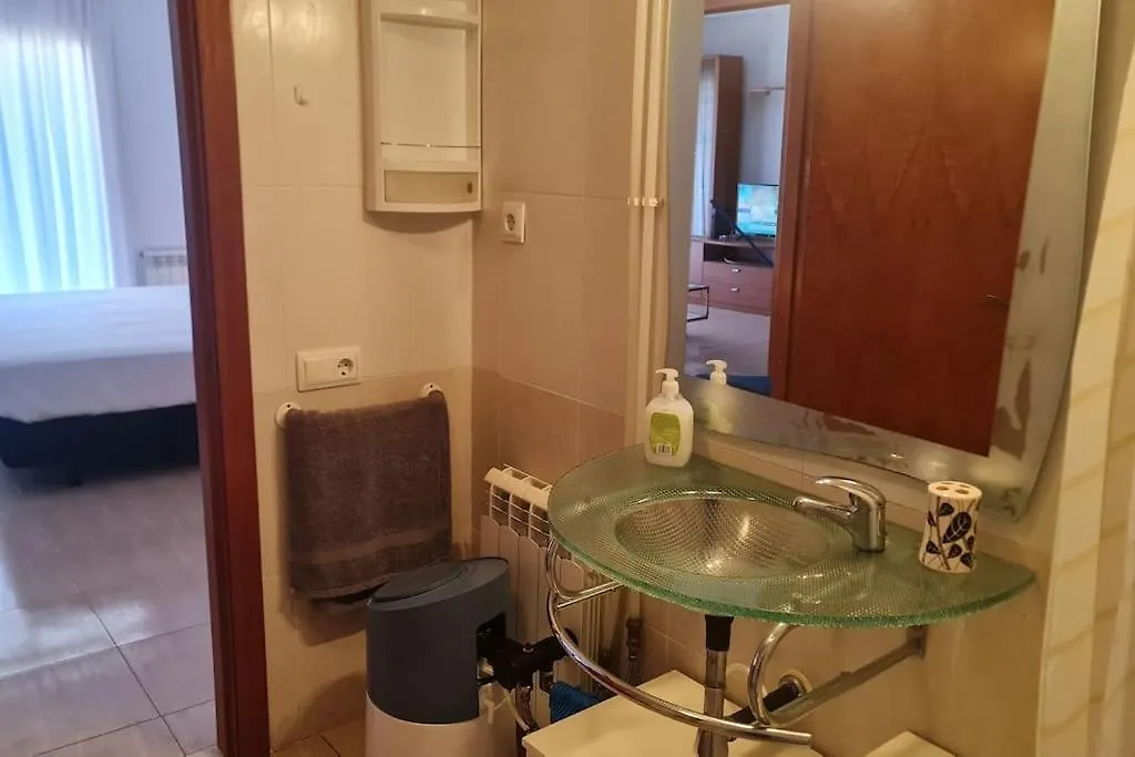 Apartment 50M From The Beach By Lofties Pineda de Mar