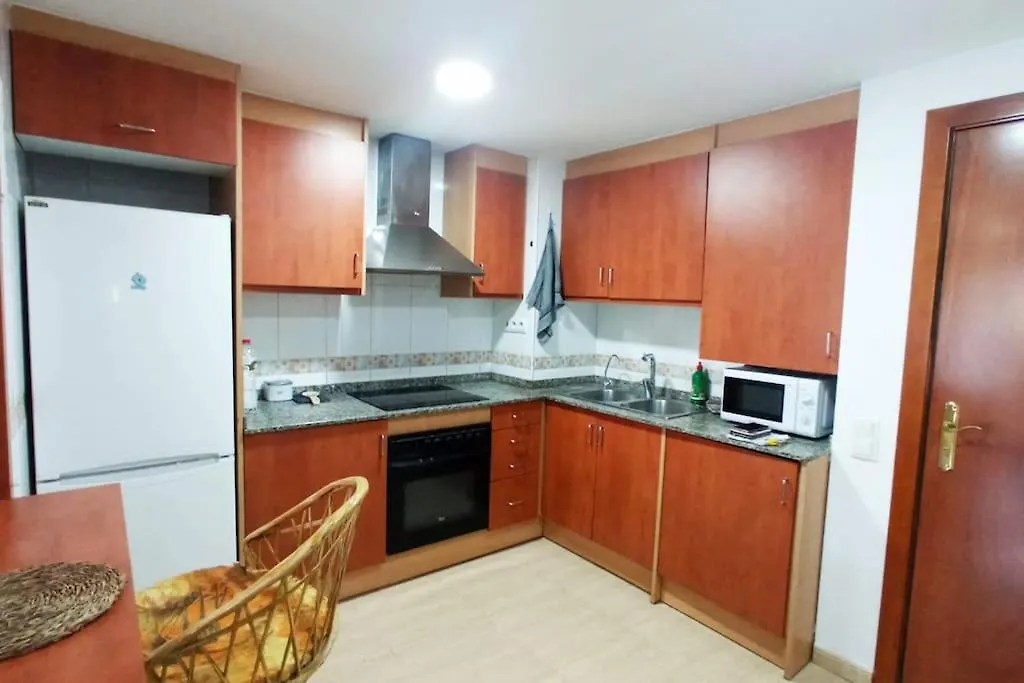 Apartment 50M From The Beach By Lofties Pineda de Mar
