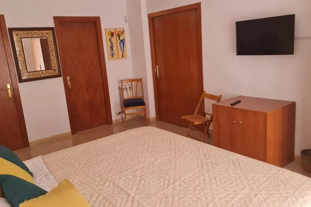 Apartment 50M From The Beach By Lofties Pineda de Mar